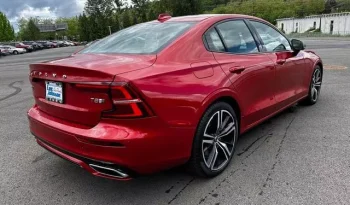 
									Volvo S60 Hybrid T8 R-Design full								