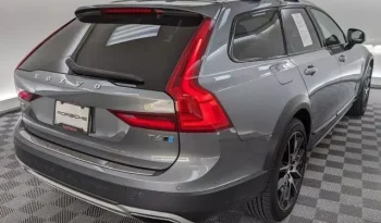 
									Volvo V90 Cross Country T6 full								