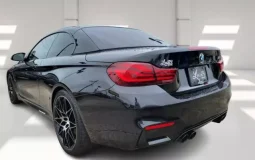 BMW M4 Base