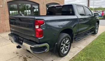 
									Chevrolet Silverado 1500 LT full								