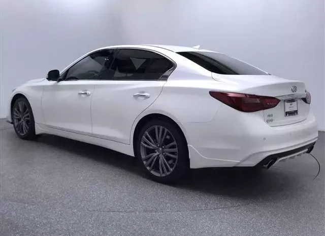 
								INFINITI Q50 3.0t SENSORY full									