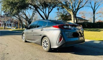 
									Toyota Prius Prime Limited full								