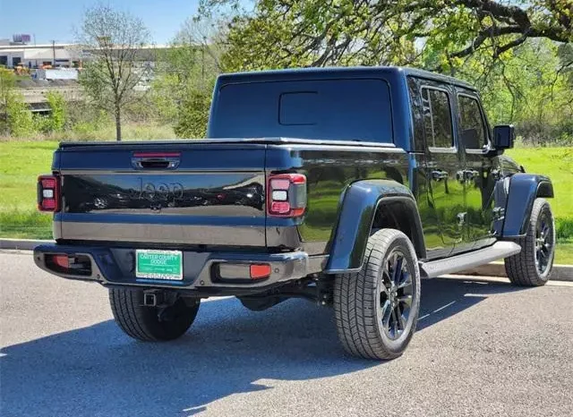 
								Jeep Gladiator Overland full									