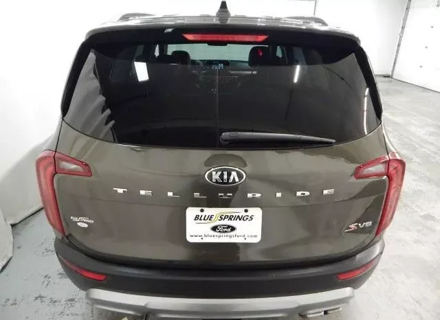 
								Kia Telluride S full									