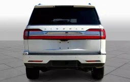 Lincoln Navigator L Reserve