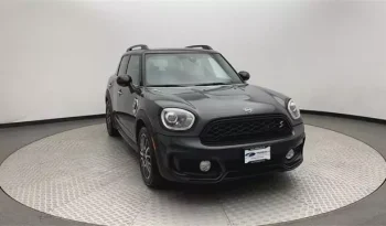 
									MINI E Countryman Cooper S ALL4 full								