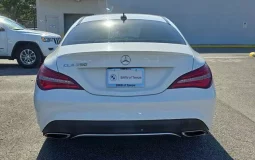 Mercedes-Benz CLA 250 Base