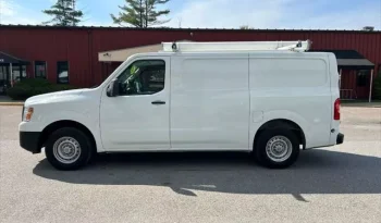 
									Nissan NV Cargo NV1500 S V6 full								