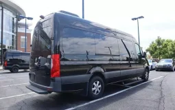 Mercedes-Benz Sprinter 2500 High Roof