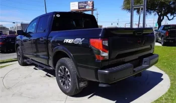 
									Nissan Titan PRO-4X full								