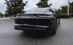 Porsche Panamera 4S