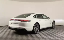 Porsche Panamera E-Hybrid 4S