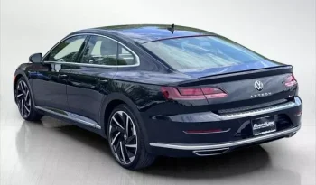 
									Volkswagen Arteon 2.0T SEL Premium R-Line 4MOTION full								