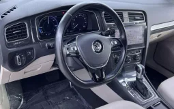 Volkswagen e-Golf SEL Premium