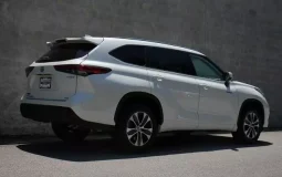 Toyota Highlander Hybrid XLE