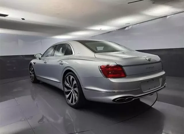 
								Bentley Flying Spur V8 full									