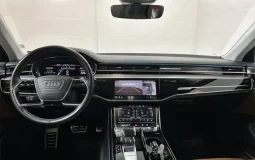 Audi S8 4.0T