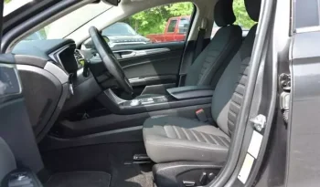 
									Ford Fusion Hybrid SE full								