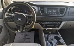 Kia Sedona LX