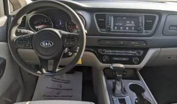 
									Kia Sedona LX full								