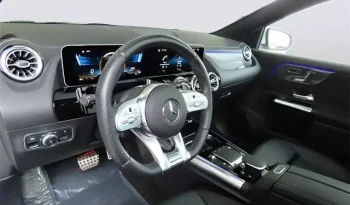 
									Mercedes-Benz AMG GLA 35 Base full								