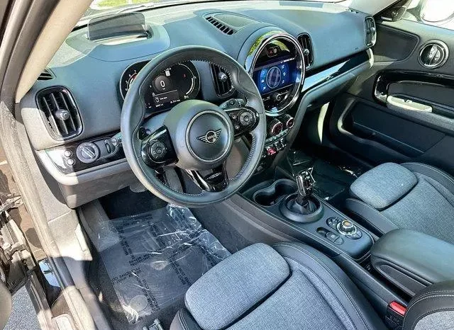 
								MINI Countryman Cooper S full									