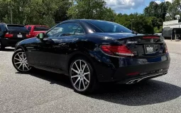 Mercedes-Benz AMG SLC 43 Base