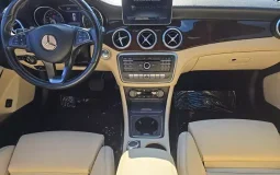 Mercedes-Benz CLA 250 Base