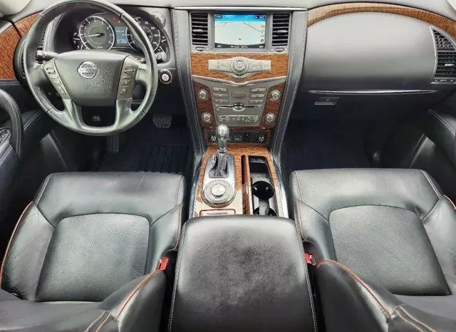 
								Nissan Armada Platinum full									