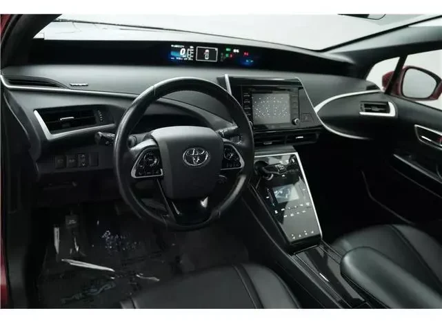 
								Toyota Mirai Base full									