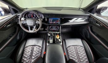 
									Audi RSQ8 4.0 TFSI Quattro full								