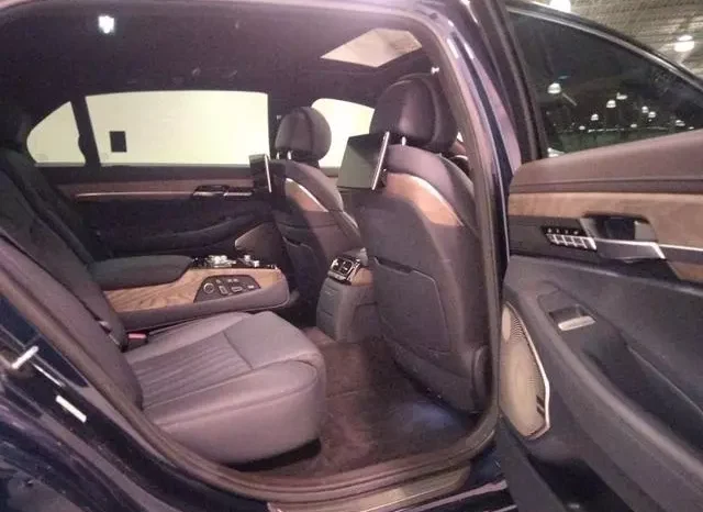 
								Genesis G90 5.0 Ultimate full									