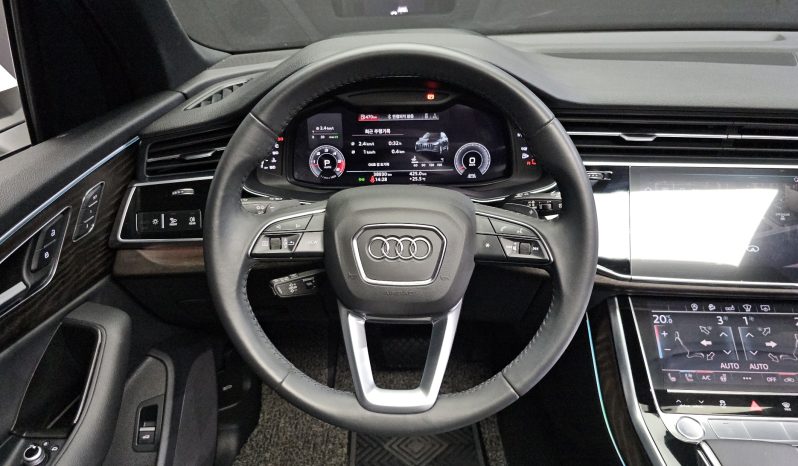 
								Audi Q7 45 TDI Quattro Premium full									