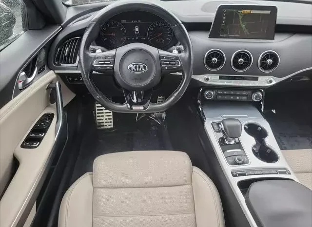 
								Kia Stinger GT2 full									