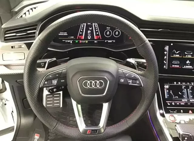 
								Audi RS Q8 full									