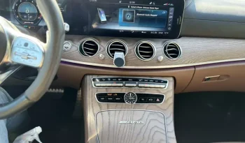 
									Mercedes-Benz AMG E 63 S 4MATIC full								