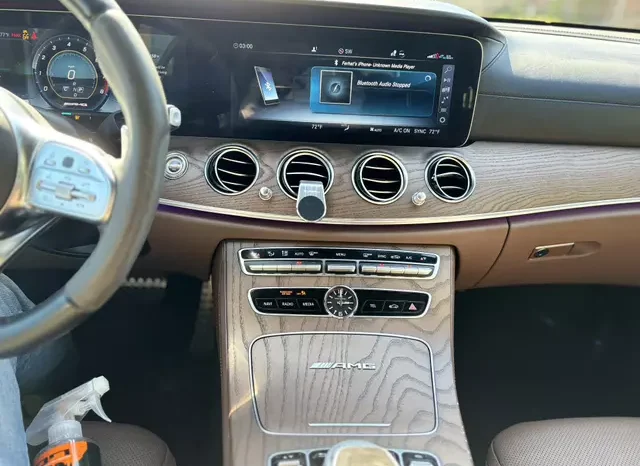 
								Mercedes-Benz AMG E 63 S 4MATIC full									