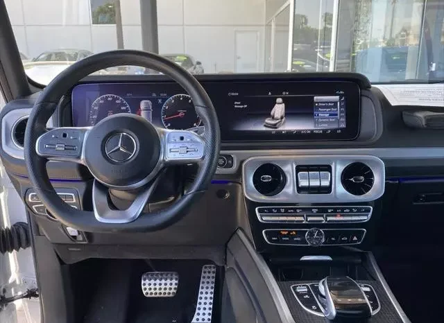 
								Mercedes-Benz G-Class 4MATIC full									