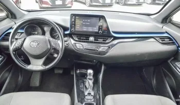 
									Toyota C-HR XLE full								