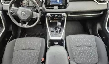 
									Toyota RAV4 XLE full								