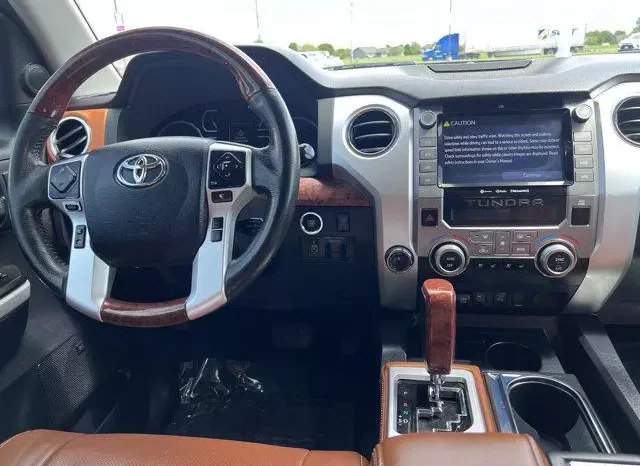 
								Toyota Tundra 1794 Edition full									