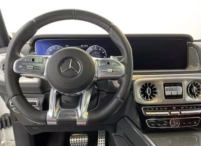 
								Mercedes-Benz AMG G 63 Base full									