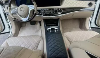 
									Mercedes-Benz Maybach S 560 Base 4MATIC full								