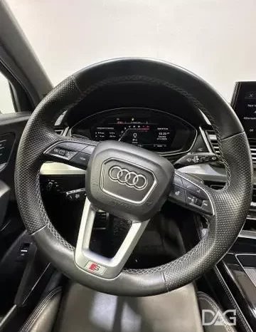 
								Audi SQ5 3.0T Premium Plus full									