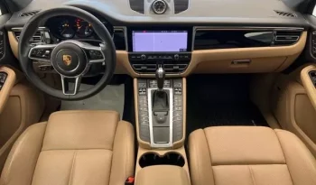 
									Porsche Macan Base full								