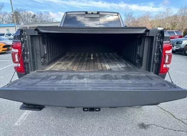 
								RAM 2500 Limited Crew Cab 4×4 6’4′ Box full									