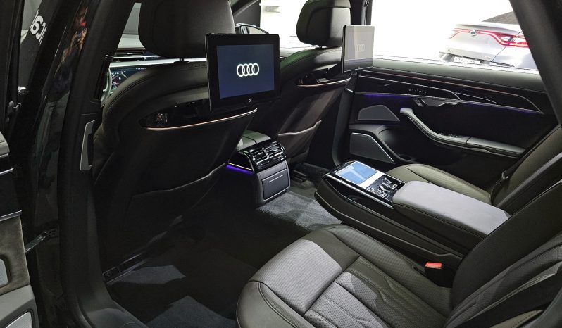 
								Audi A8 55 TFSI Quattro LWB full									