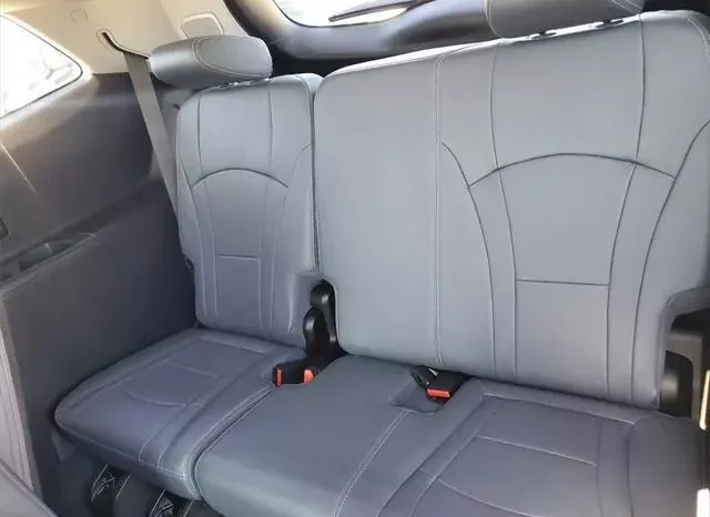 
								Buick Enclave AWD Premium full									
