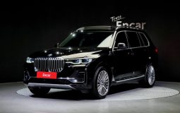 BMW X7 xDrive 40i Design Pure Excellence 7-Seater