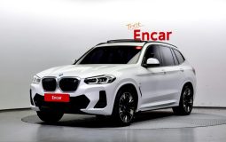 BMW iX3 M Sports